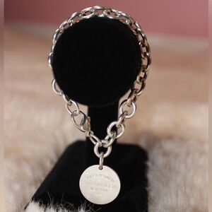 Authentic Vintage Return to Tiffany and co. Sterling Silver Bracelet - 7.25”
